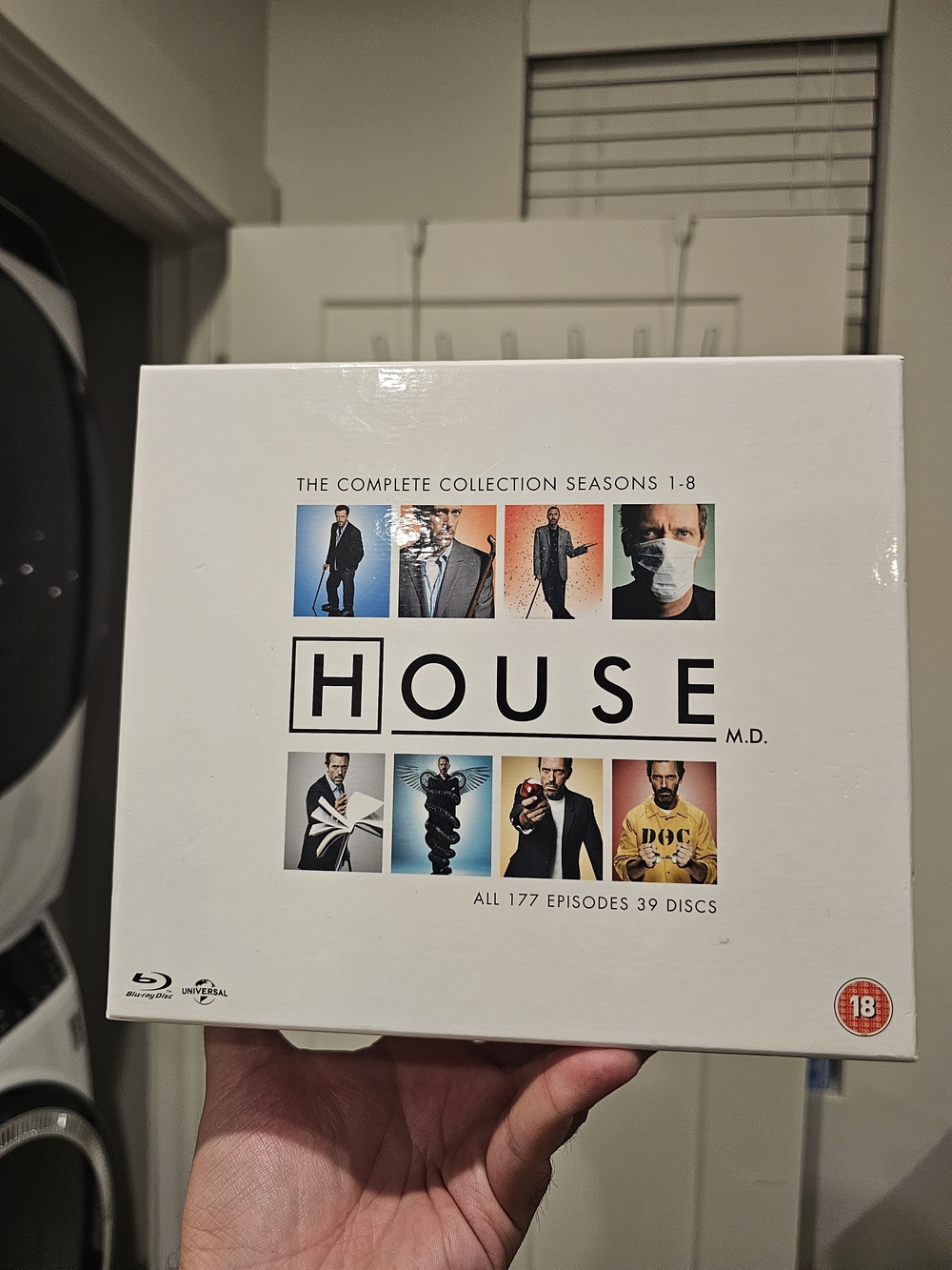 House M.D. The Complete Collection Seasons 1-8 - White Box Set BLURAY